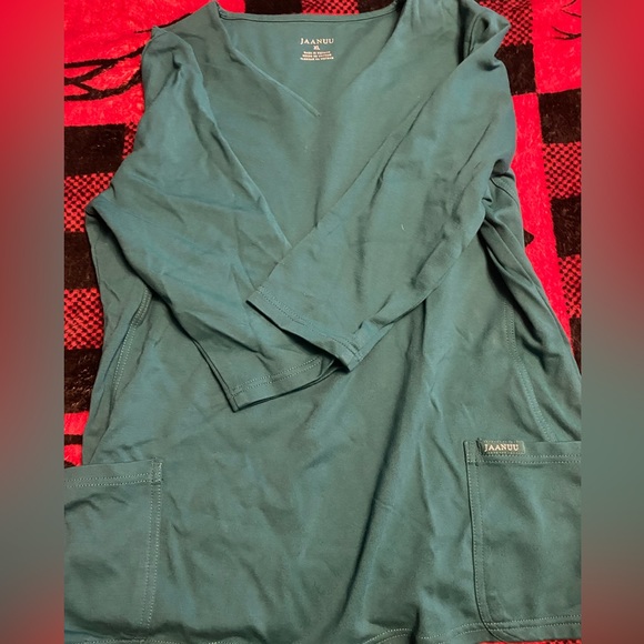 Jaanuu Other Xl Quarter Sleeve Hunter Green Scrub Top Poshmark